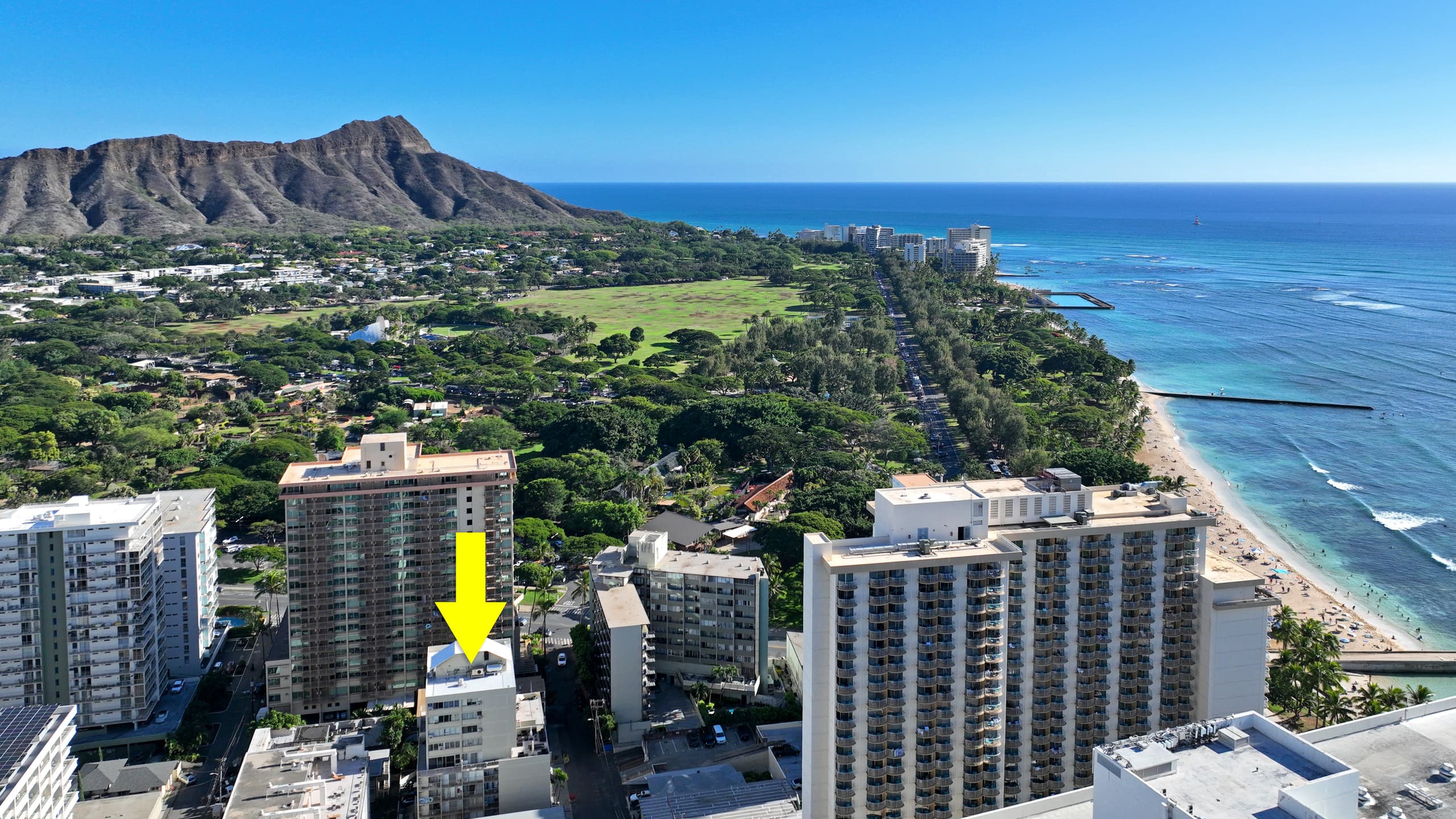 Condo in Honolulu · ★4.75 · Studio · 1 bed · 1 private bath - Image 20