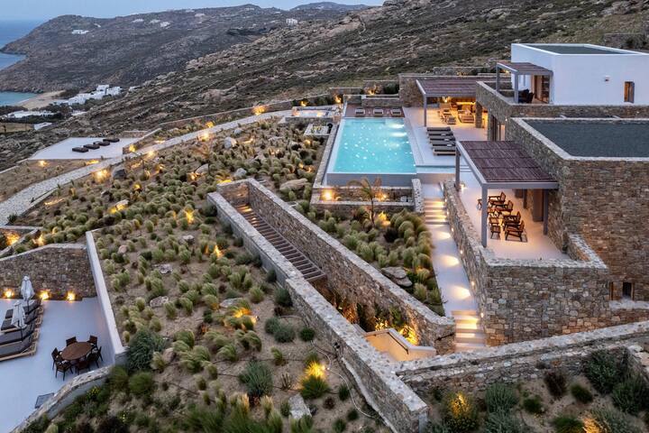 Mito gallery image 2