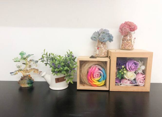 Modern 2BR Flat • 7 Pax • Heart of Tsim Sha Tsui gallery image 4