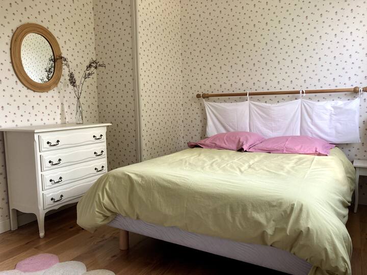 საძინებელი 4