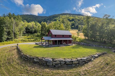 Stylish Ascutney Cabin with Mountain Views