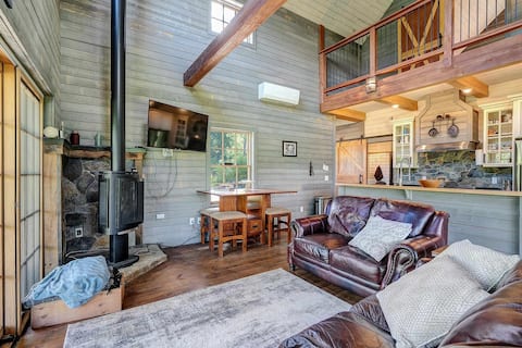 Stylish Vermont Cabin | Views · Trails · Luxe