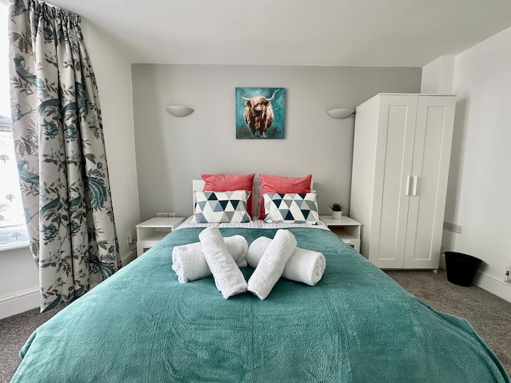 Paintworks View by MyCityHaven Apartments for Rent in Arno's Vale