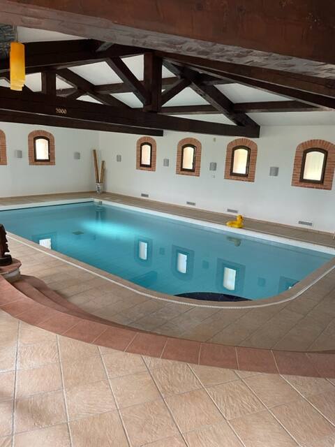 T3 indoor pool, sauna, jacuzzi, garden