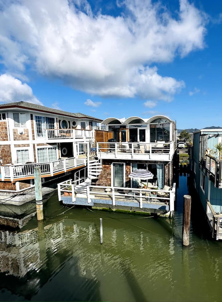 A Touch of France on The Water Houseboats for Rent in Mill Valley
