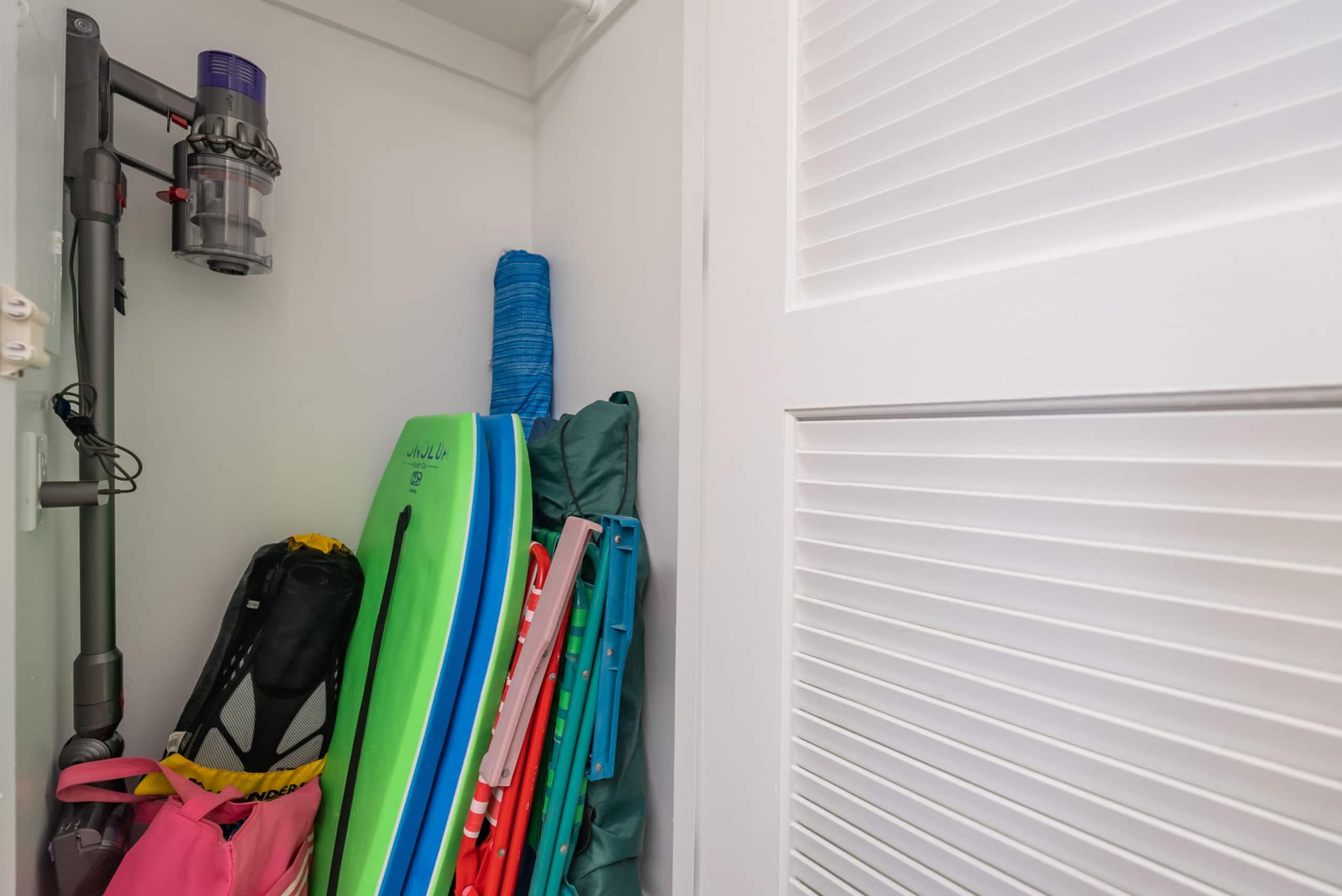 *Remodeled Oceanfront in Waikiki - Ilikai Marina - Image 45