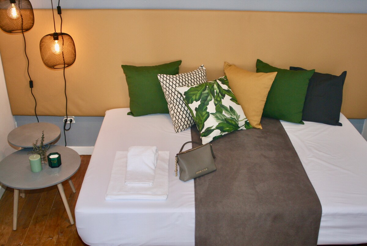 HABITACIÓN 4: INTERIOR