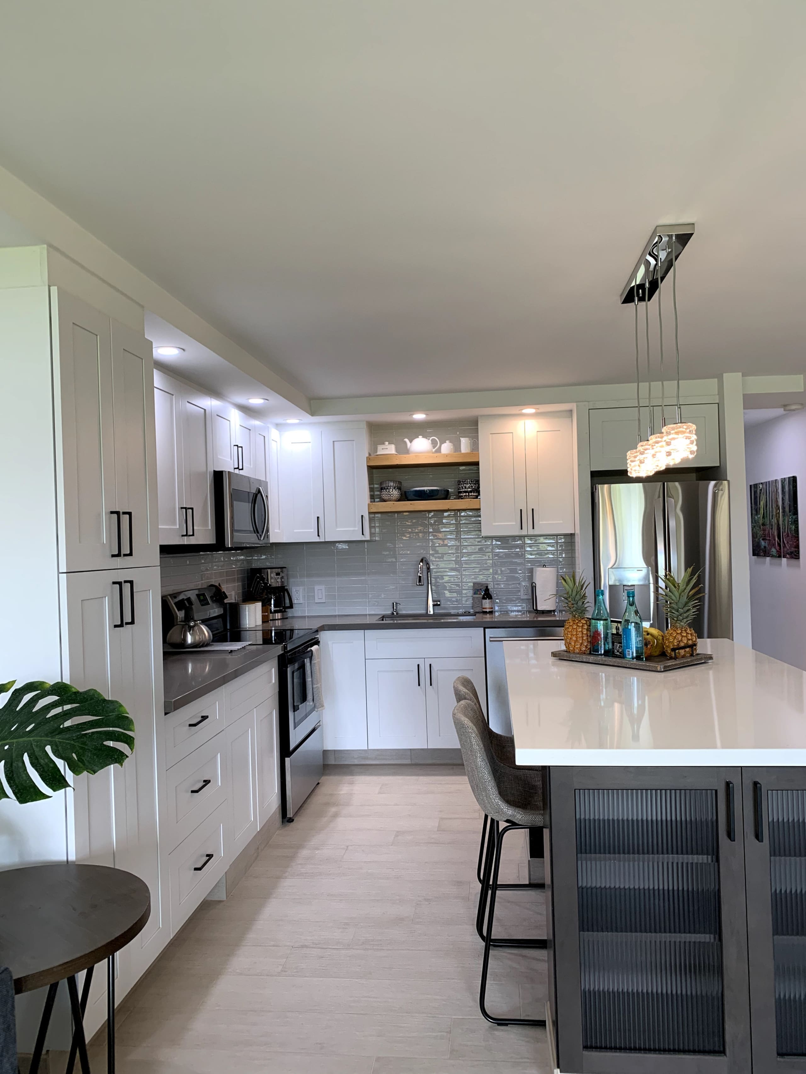 Modern Maui Getaway - Image 9