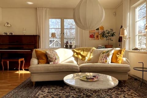 Top Airbnb: Villa with large patio in Danderyd
