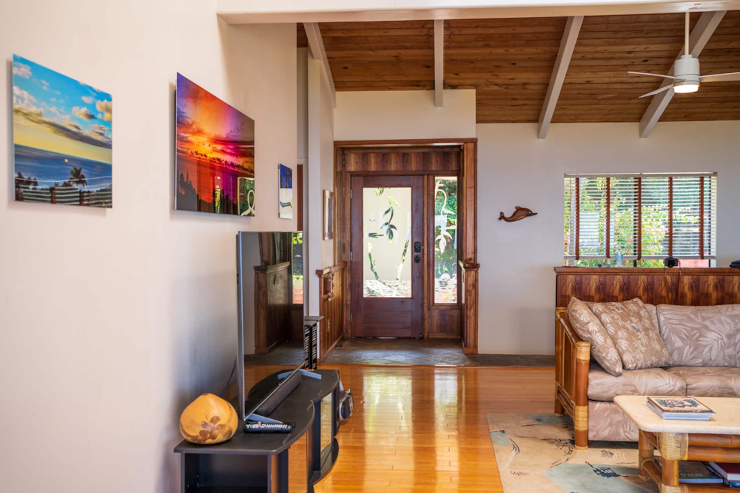 Home in Kailua-Kona · ★4.84 · 2 bedrooms · 5 beds · 2 baths - Image 2