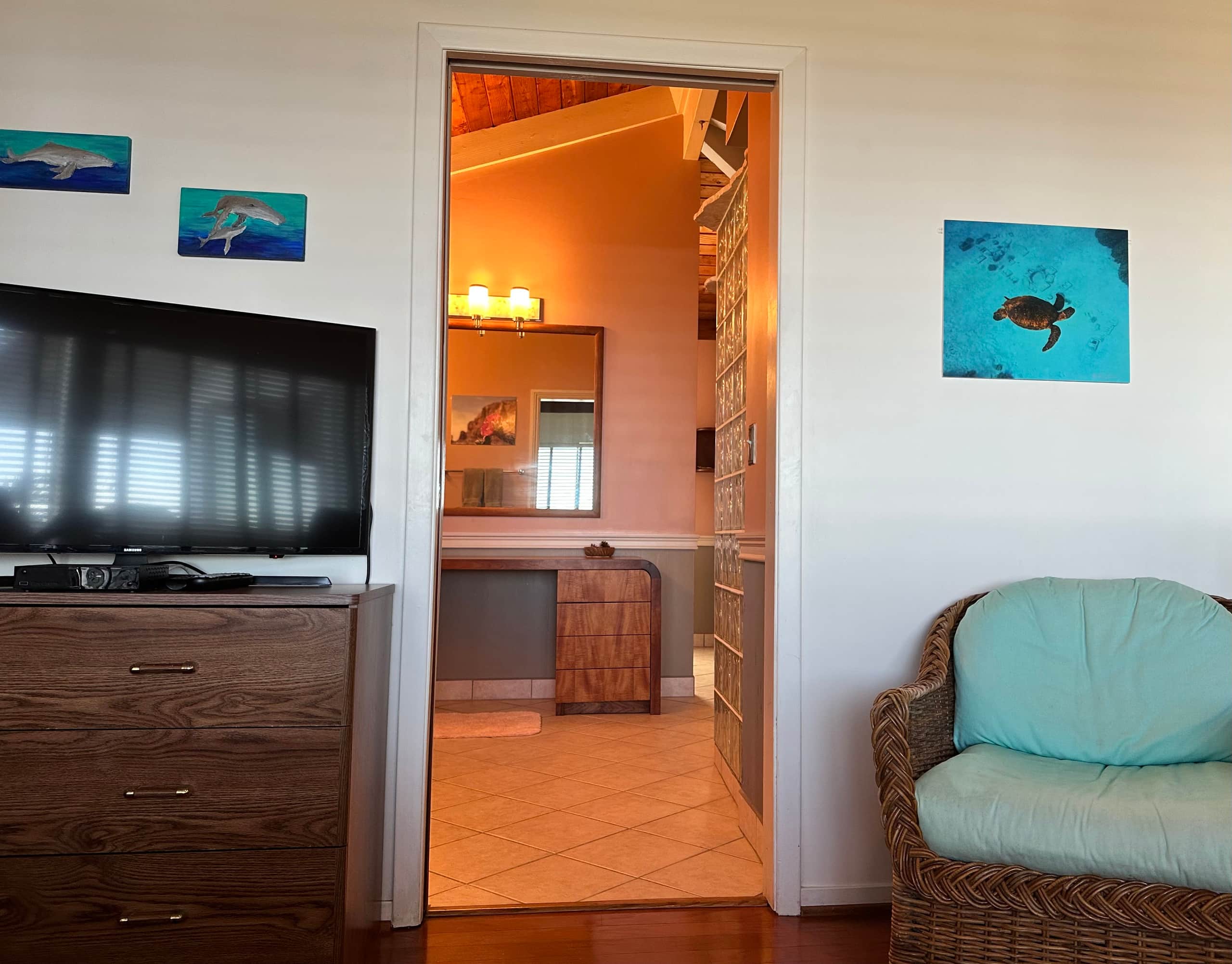 Home in Kailua-Kona · ★4.84 · 2 bedrooms · 5 beds · 2 baths - Image 7