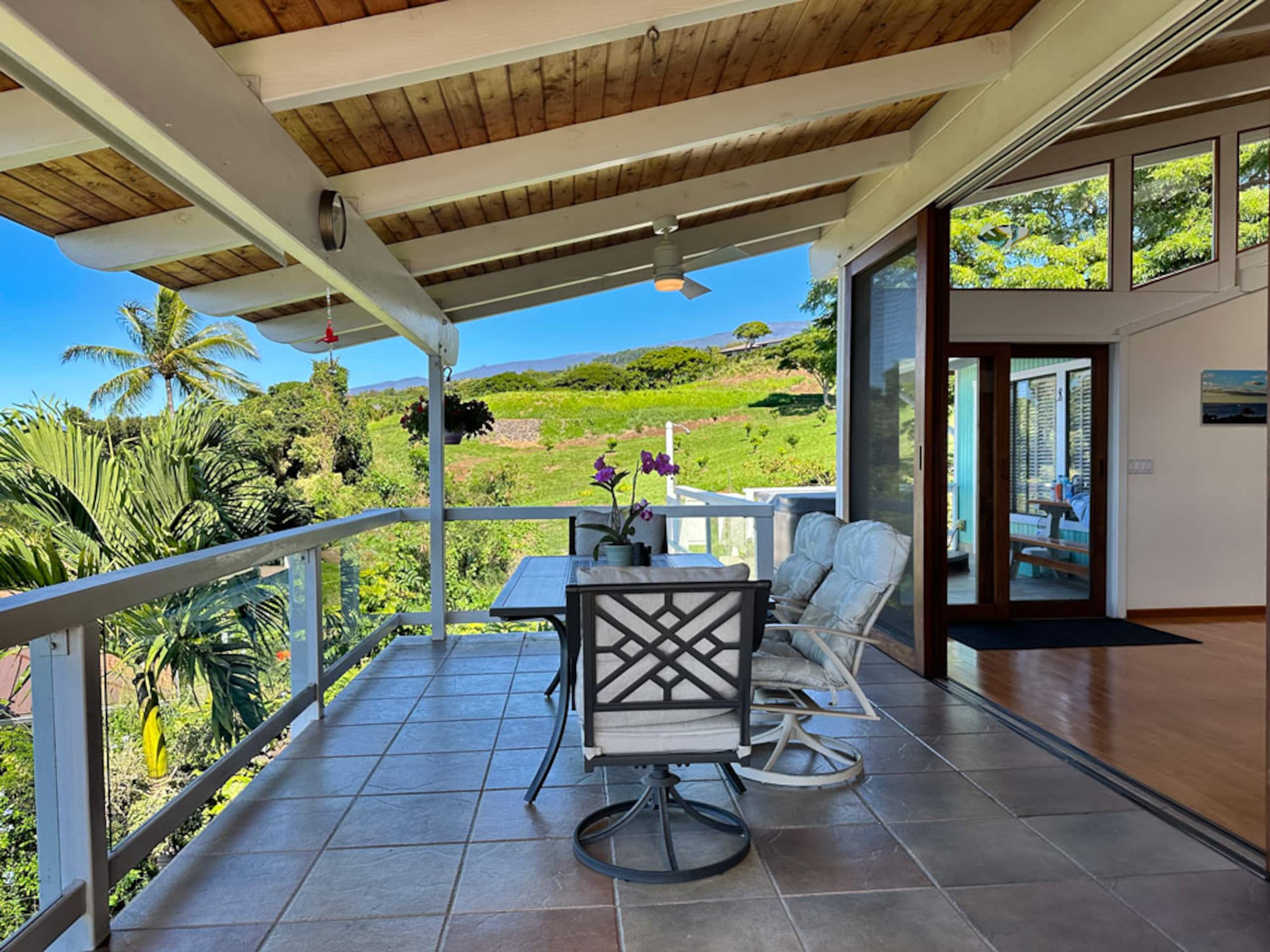 Home in Kailua-Kona · ★4.84 · 2 bedrooms · 5 beds · 2 baths - Image 13