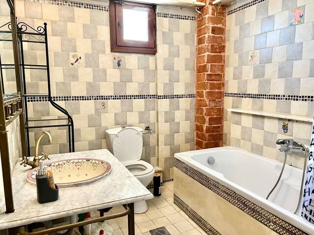 C.1 Elia Old_Town gallery image 5