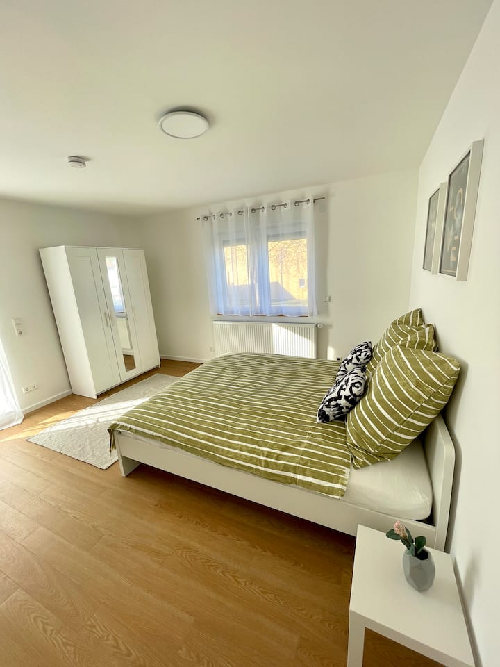 No. 3 Double rooms at Stadtpark Condominiums for Rent in Reutlingen