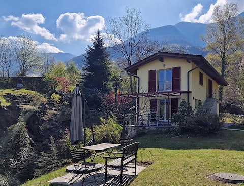 Casa Gioia in a private nature park