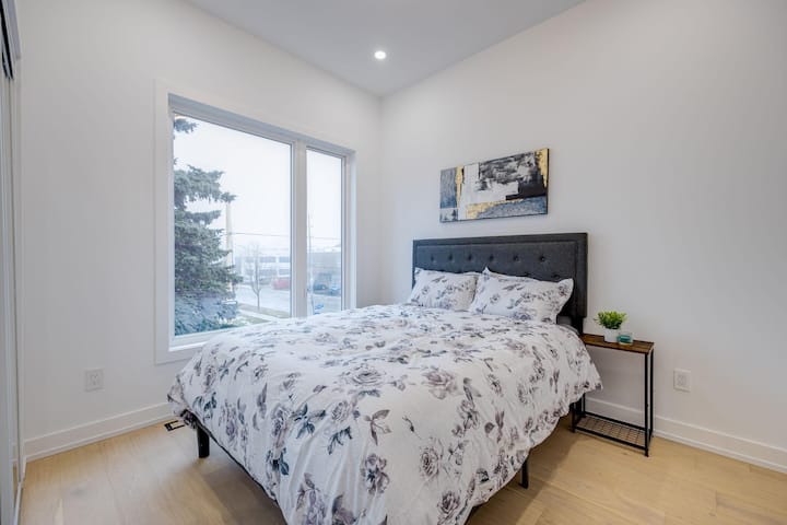 Spálňa 4 s vlastnou kúpeľňou 