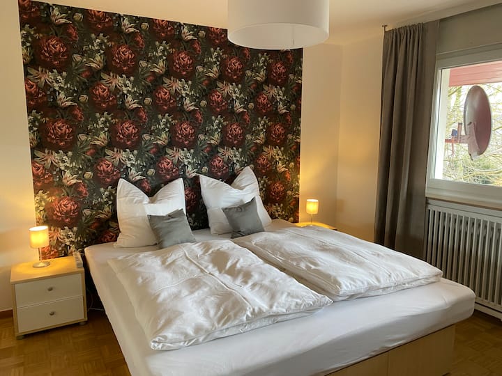 Schlafzimmer 2