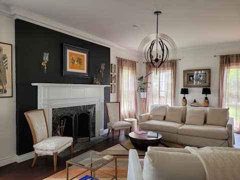 Wow! Beautiful, spacious historic home!