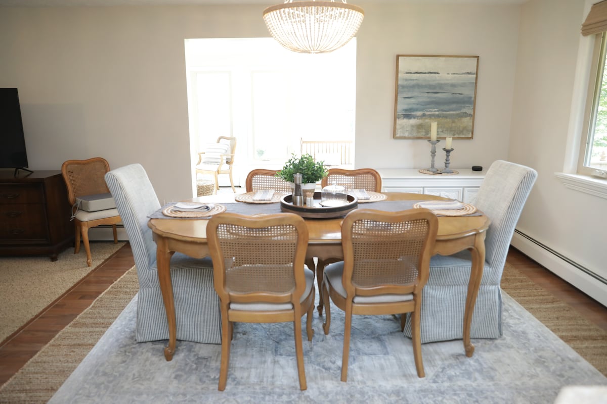 Dining area 2 image 1