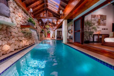 Bali Style House- 2 Pools, Cinema, Yoga, & Cave