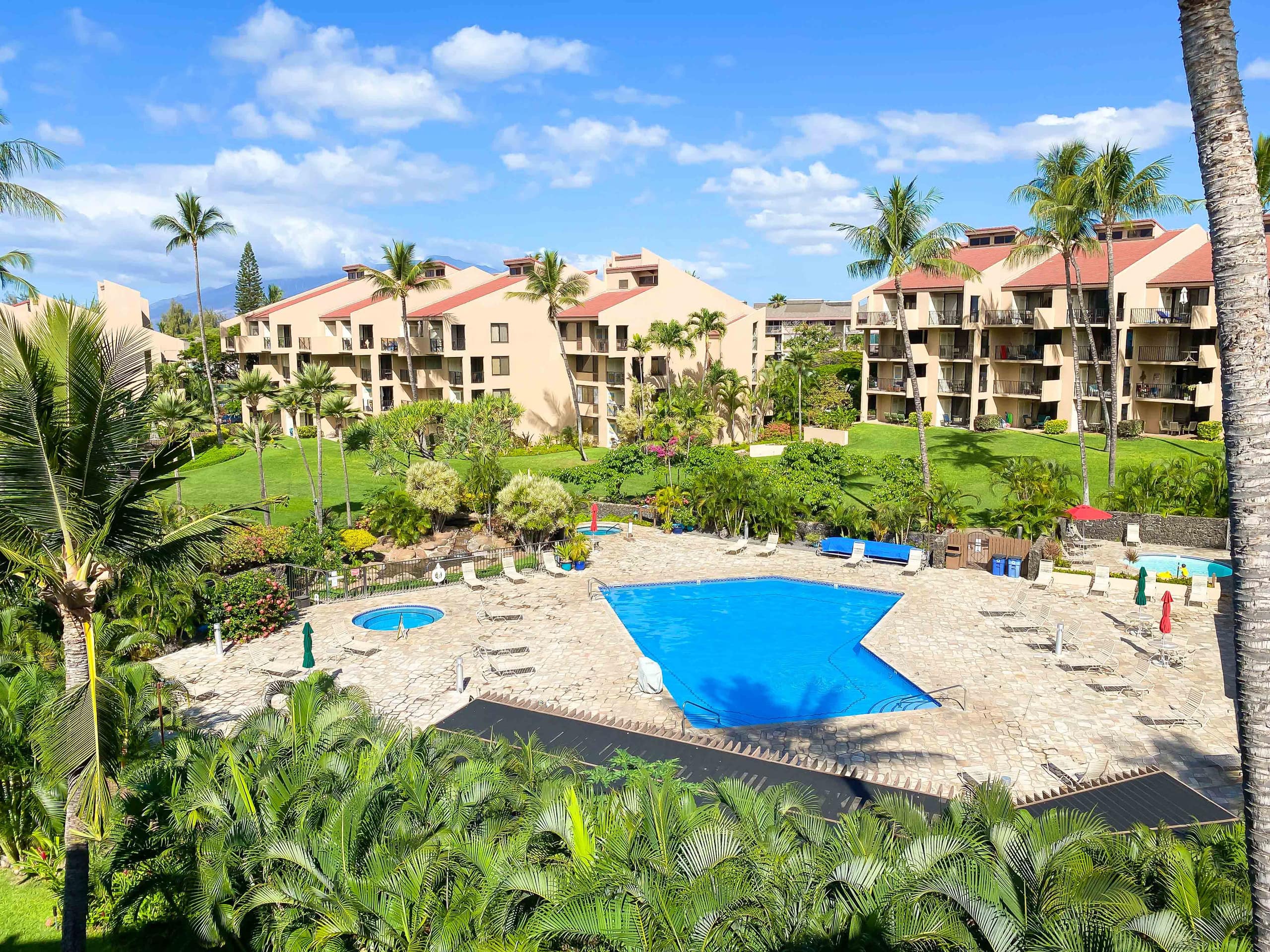Condo in Kihei · ★4.92 · 1 bedroom · 3 beds · 2 baths - Image 40