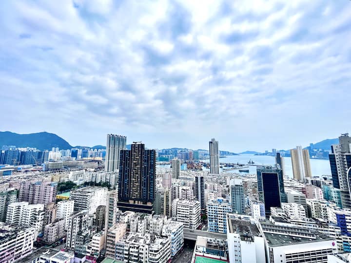 Highrise Seaview cozy Apartment Apartments for Rent in Hong Kong, Kowloon, Hong Kong Airbnb