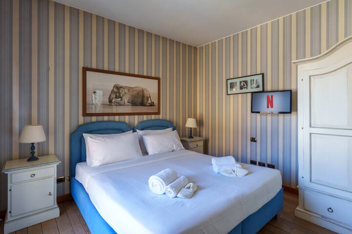 [Montenapoleone]Attico Lusso e Parcheggio Privato gallery image 3