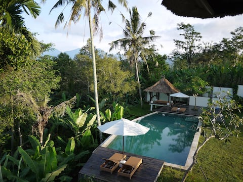 3700m² Private Villa