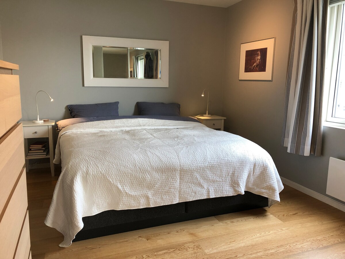 ห้องนอนใหญ่