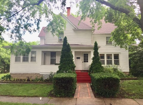 Old Charm White House