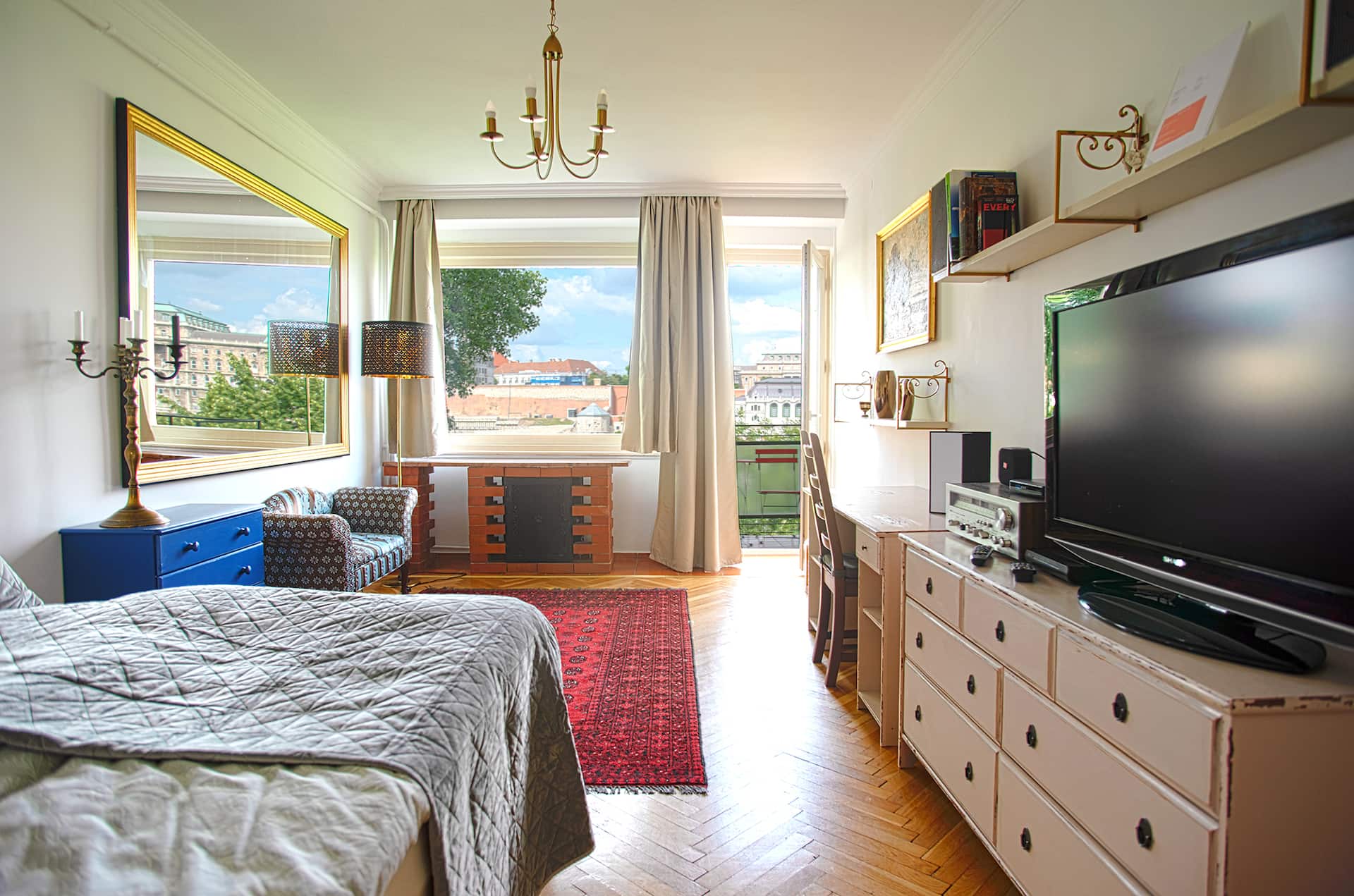 Castle View Apartment