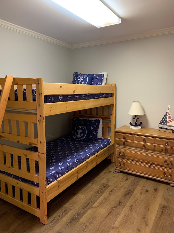 Stapelbedkamer uit slaapkamer 4