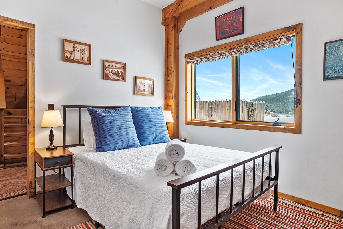 ห้องนอนควีนไซส์ชั้นหลัก!