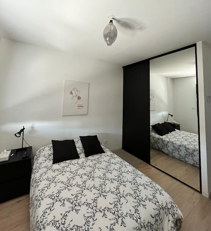 غرفة النوم 1