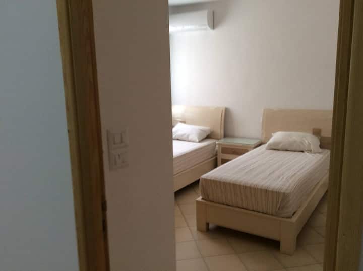 საძინებელი 1