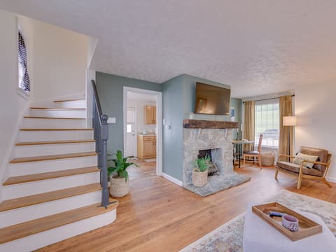 Cozy Cottage on Coles Quay