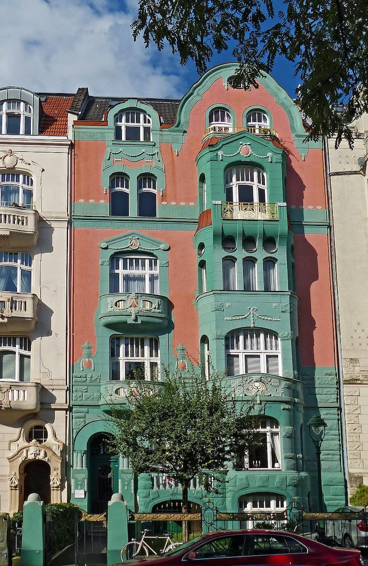 Wonderful oldbuilding Apartments for Rent in Köln, Nordrhein