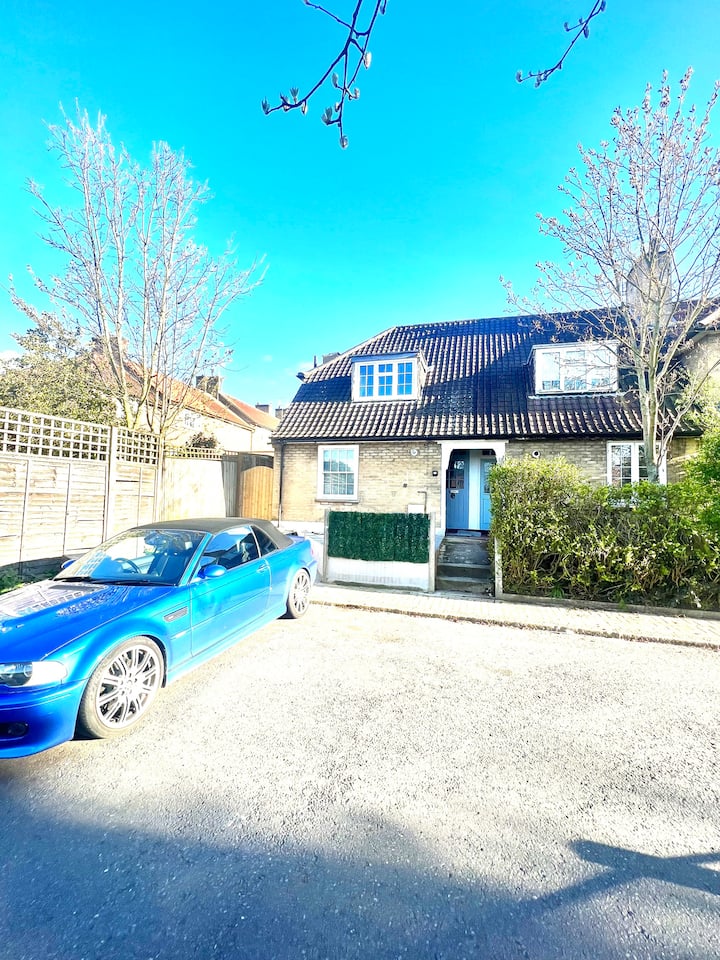 Promotion Half Price 3 Bedroom House In Putney Houses for Rent in