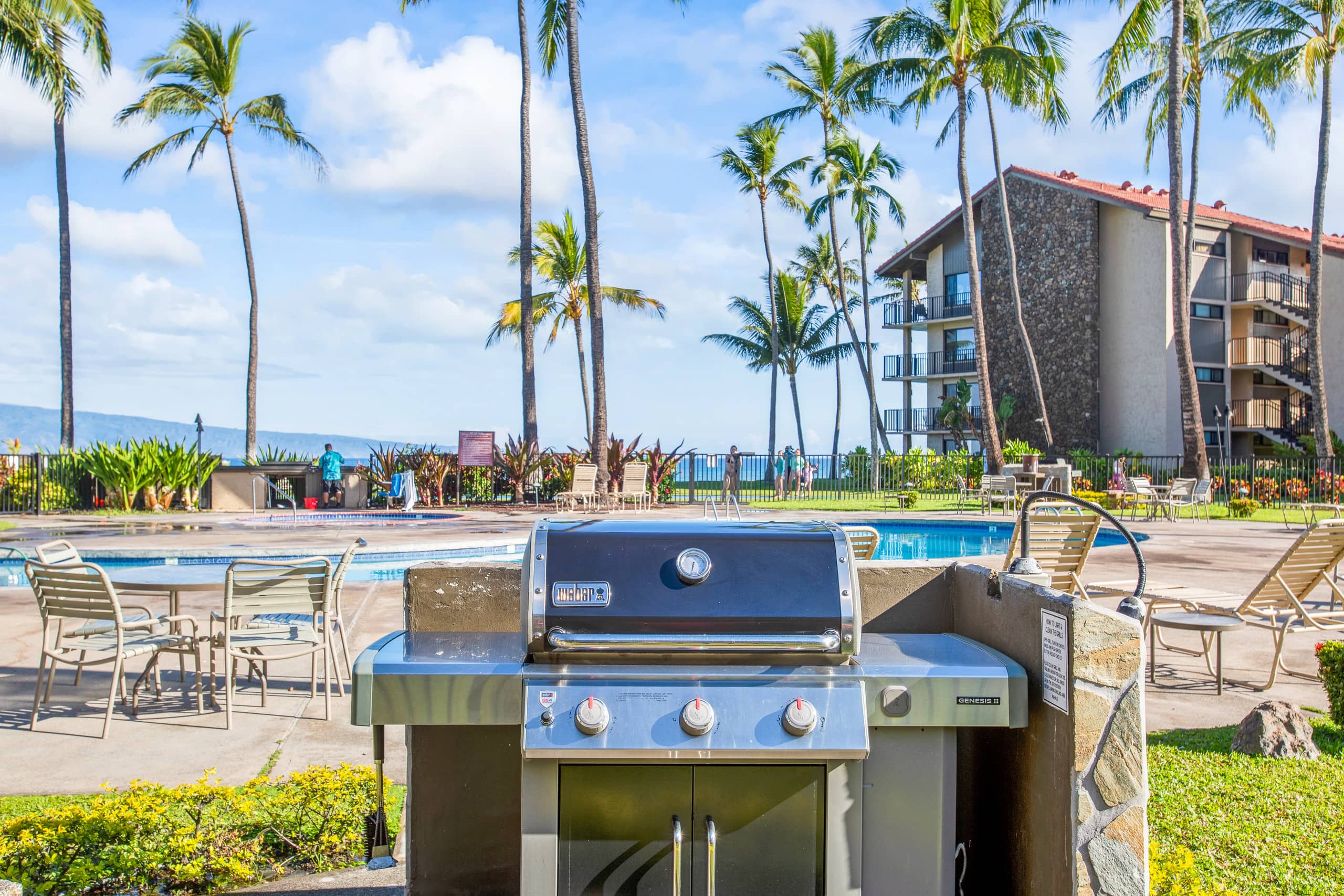 Townhouse in Lahaina · ★4.98 · Studio · 1 bed · 1 bath - Image 18