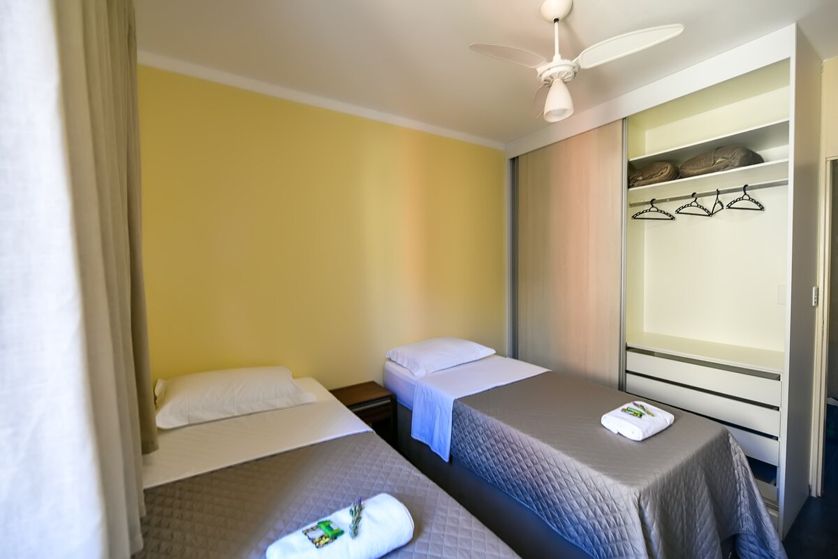 Quato 2:  سريران مفردان