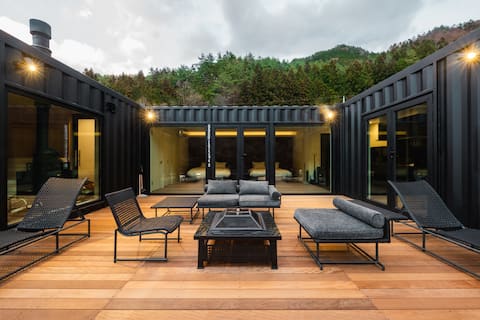 G.O.A.T-O：Tranquil Sauna Retreat with Free Shuttle