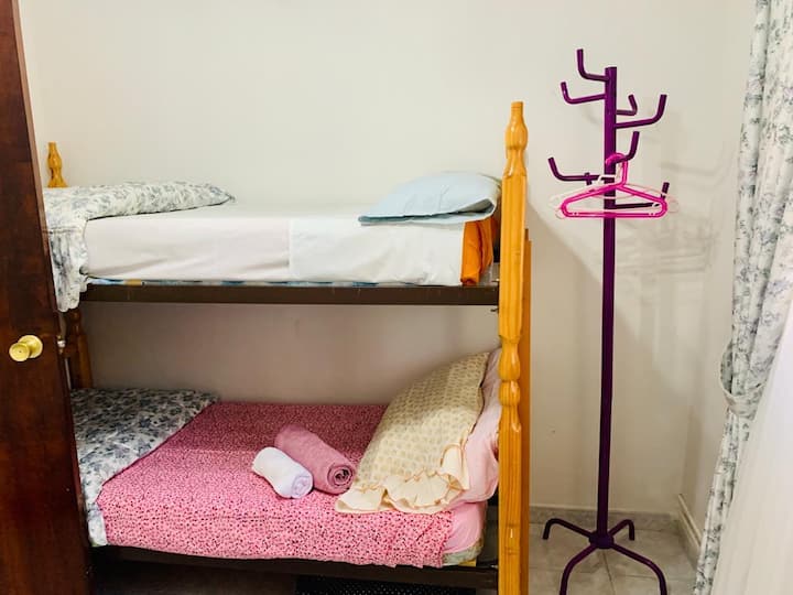 غرفة النوم 2