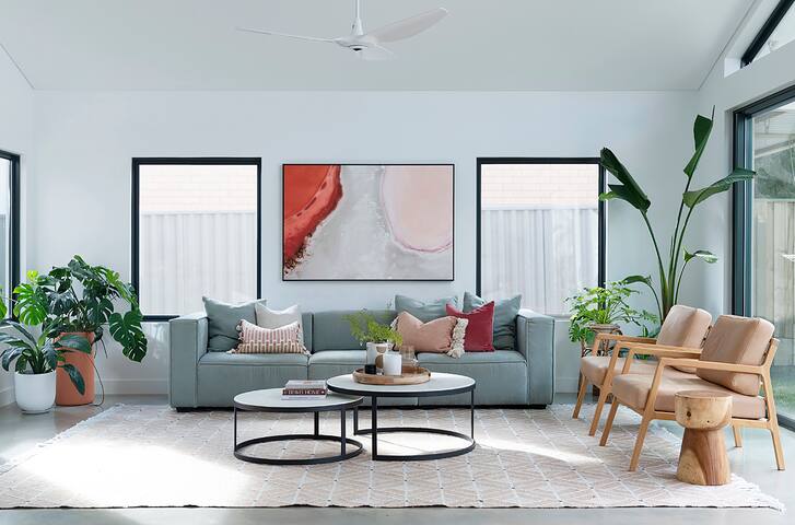 Plympton Summer House & Studio gallery image 2