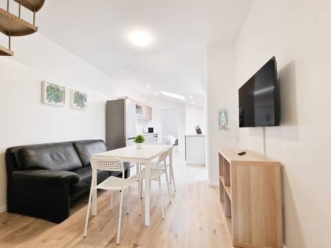 3 Room Maisonette - 20min Messe DU and Old Town