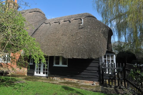 Successful Airbnb property: The Pigsty in Basingstoke And Deane