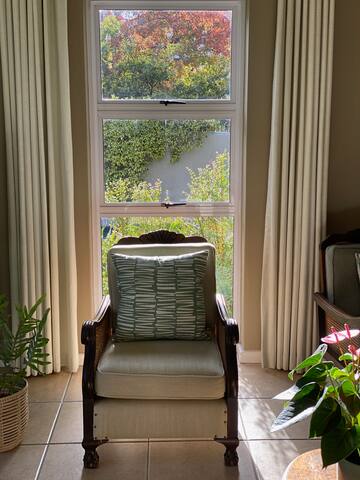 Kenilworth Upper Family Home gallery image 5