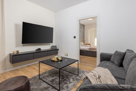 Top performing Airbnb: Main square view, CosyLux 3 in Mjesni Odbor Brajda Dolac