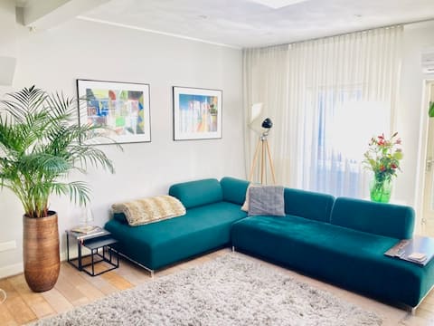 Close to downtown, beautiful home