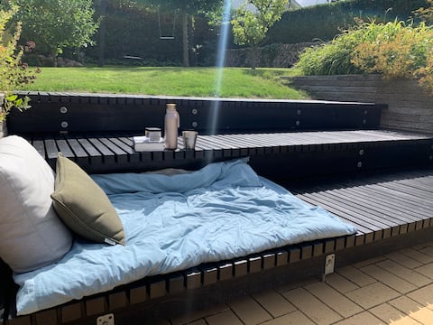 Top performing Airbnb: 8260 Smørhul - family time, city, forest, beach, kayak in Viby