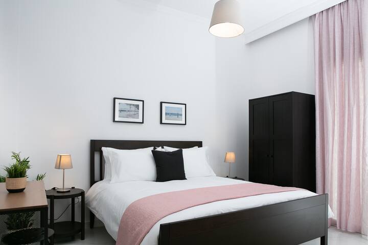 Spacious | Luminous | Central gallery image 2